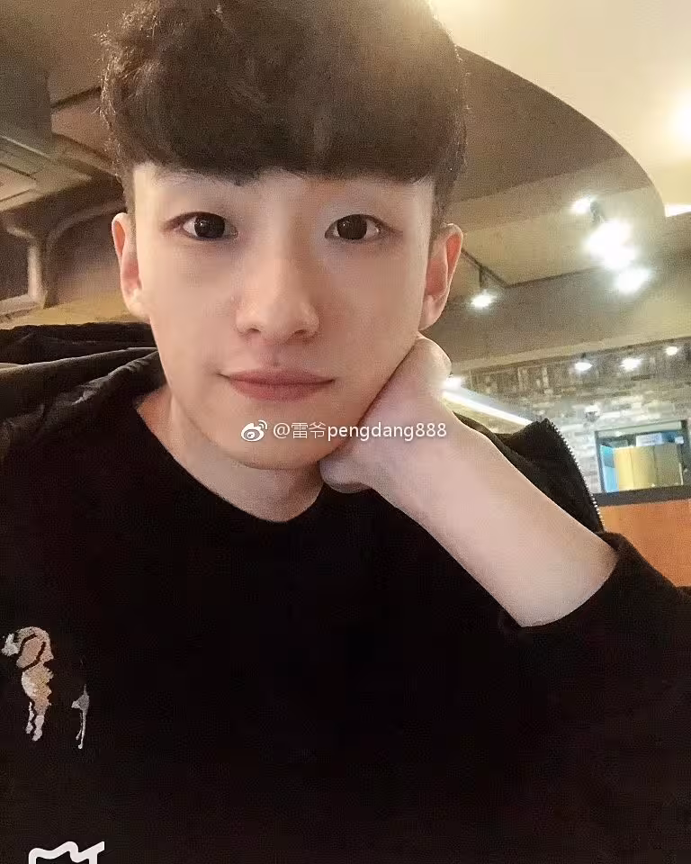 Weibo_雷爷pengdang888